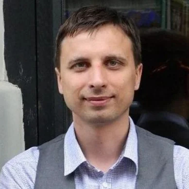 Максим Оленичев*