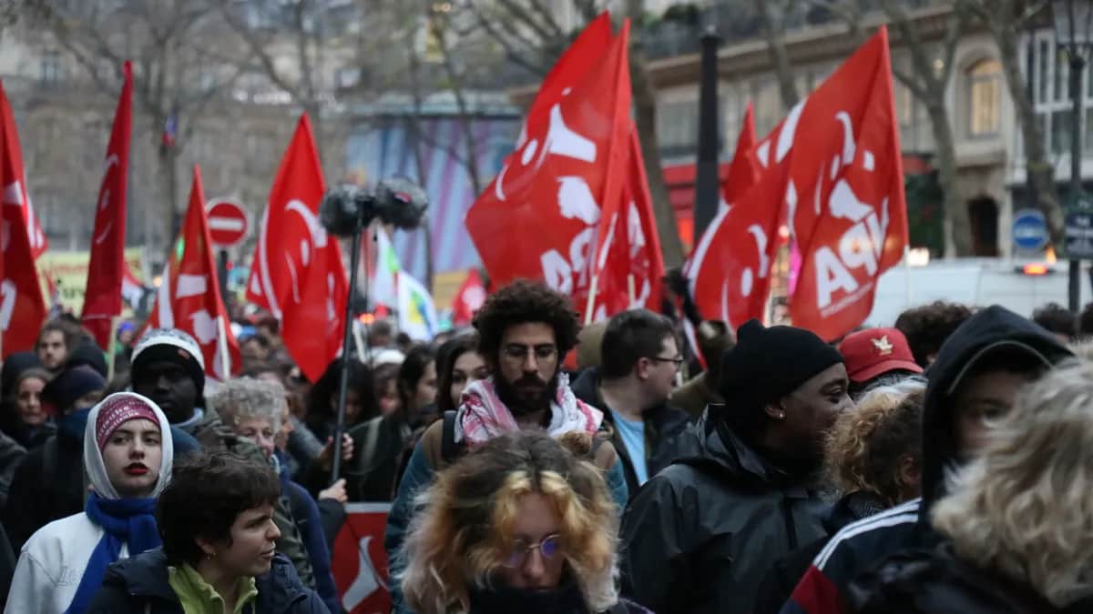 Акция протеста против законопропекта о миграции, 22 декабря 2023 года, Париж. Фото: Umit Donmez / Anadolu / Getty Images