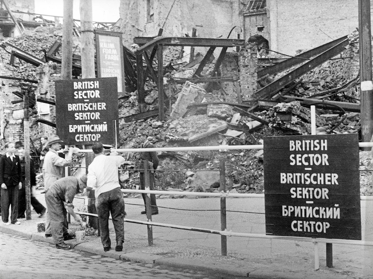 Разграничение секторов союзников в Берлине, 1946 год. Фото: Kontributor / United Archives / Getty Images