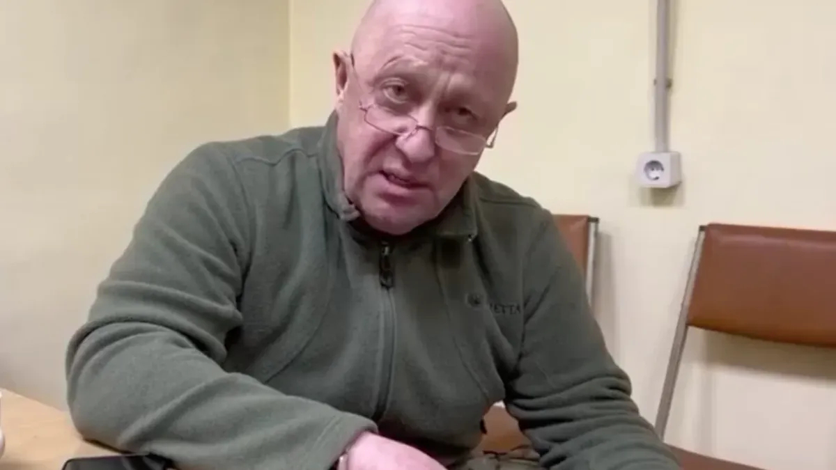 «А если Дедушка мудак?»