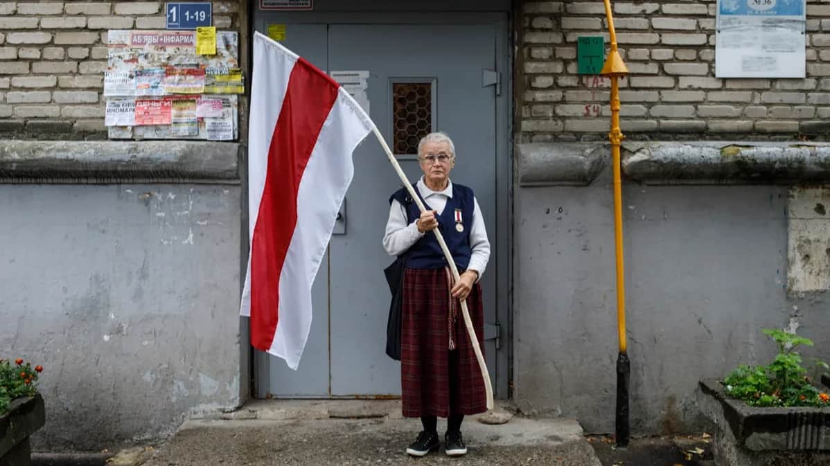 Nina Bahinskaya at her home in Minsk, 10 September 2020. Photo: AP Photo / Scanpix / LETA