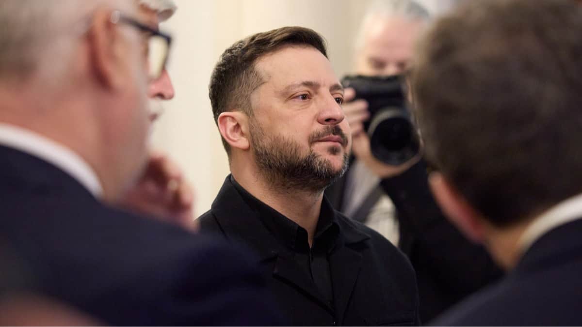 Президент Украины Владимир Зеленский на саммите в Бухаресте, Румыния, 13 мая 2026 года. Фото: пресс-служба Офиса Президента Украины