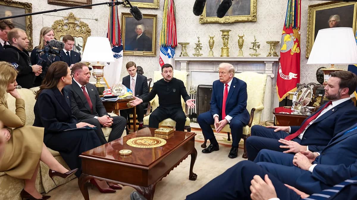 Президент Украины Владимир Зеленский на встрече с президентом США Дональдом Трампом в Овальном кабинете Белого дома в Вашингтоне, 28 февраля 2025 года. Фото: Jim Lo Scalzo / EPA-EFE