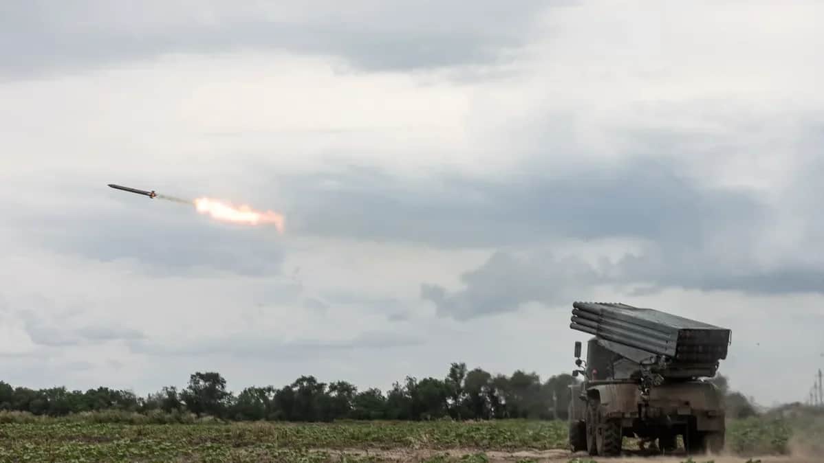 Ukrainian soldiers firing BM-21 MLRS towards Donetsk, Ukraine, 20 July 2023. Photo: Diego Herrera Carcedo / Getty Images