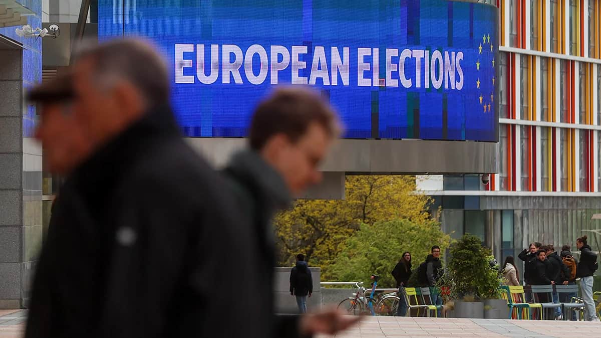 Баннер предстоящих выборов в Европейский парламент в Брюсселе, Бельгия. Выборы в Европейский парламент пройдут с 6 по 9 июня 2024 года. Фото: Olivier Hoslet / EPA-EFE