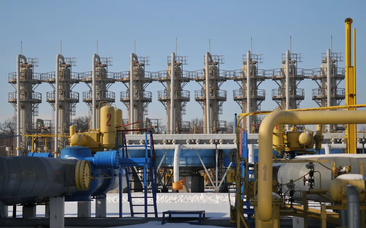 A view of gas pipes at the Dashava gas storage facility near the western Ukrainian town of Stryi, 14 February 2017. Photo: EPA/PAVLO PALAMARCHUK