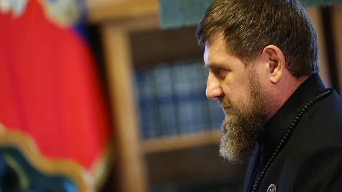 Head of Chechnya Ramzan Kadyrov waits for Vladimir Putin to arrive for a meeting at the Kremlin in Moscow, 7 May 2025. Photo: EPA-EFE/ALEXANDER KAZAKOV/SPUTNIK/KREMLIN