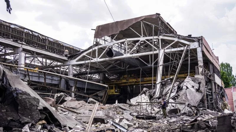 Обломки завода «Кредмаш». Фото: телеграм / kremennews
