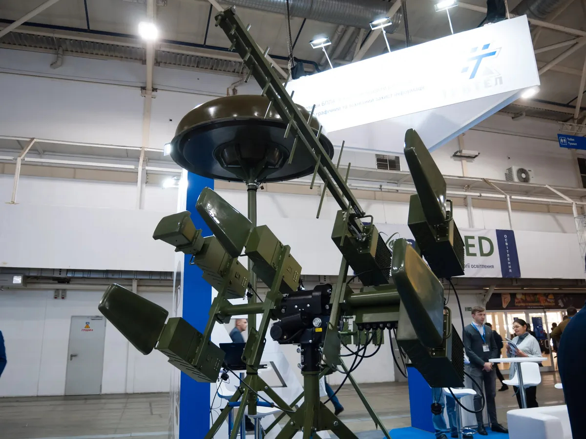 Антенны комплекса РЭБ «Нота» для борьбы с БПЛА. Фото: <a href="https://commons.wikimedia.org/w/index.php?curid=83164045">Wikimedia Commons</a>, CC BY-SA 4.0