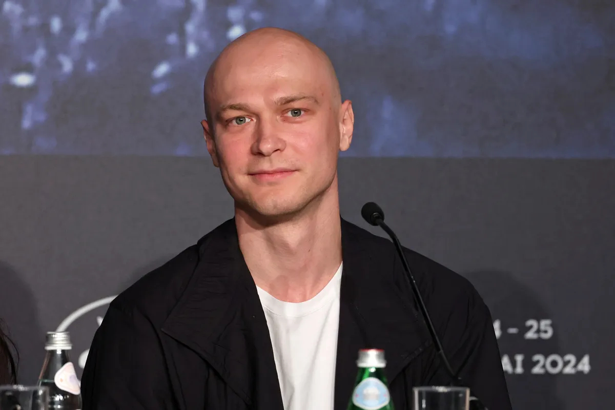 Yura Borisov at the press conference for Anora during the 77th annual Cannes Film Festival, 22 May 2024. Photo: EPA-EFE / CINDY ORD 