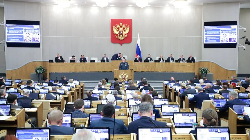 В Госдуме подготовили законопроект о запрете усыновления детей иностранцами, в чьих странах можно «менять пол»