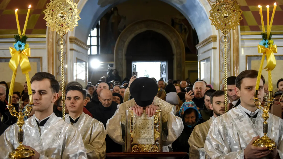 Рубцы на месте храмов