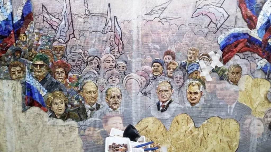 A mosaic planned for display inside the Russian Armed Forces Cathedral depicting Russian President Vladimir Putin&nbsp;and other high-ranking officials. Photo: MBK Media