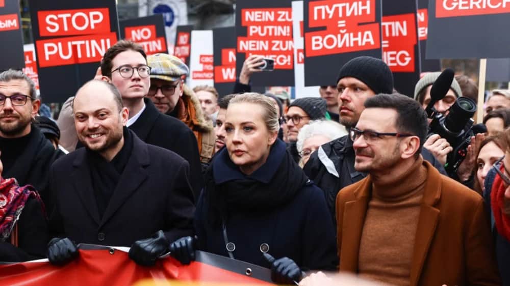 Антивоенная демонстрация в Берлине. Фото: Filip Singer / EPA-EFE