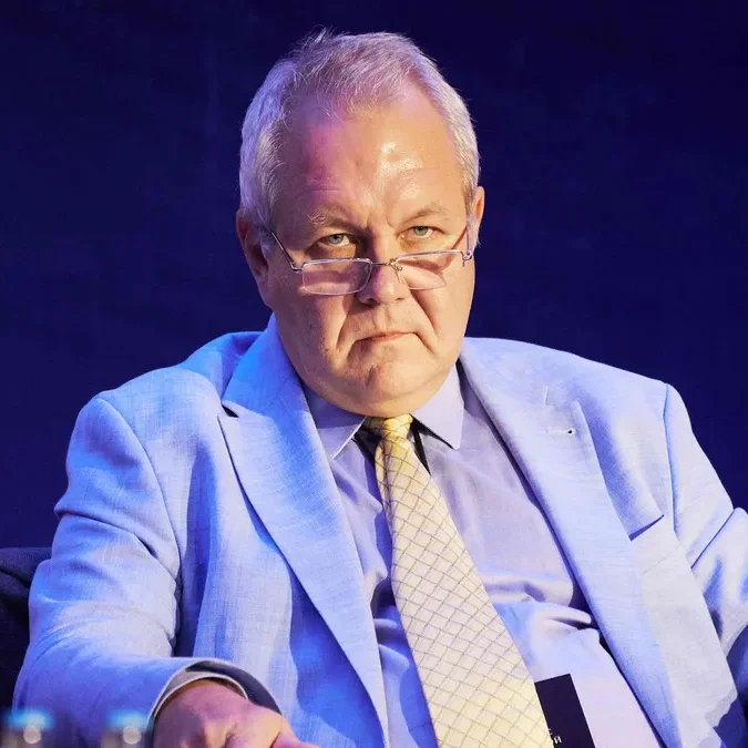 Владислав Иноземцев