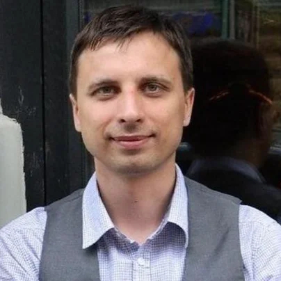 Максим Оленичев