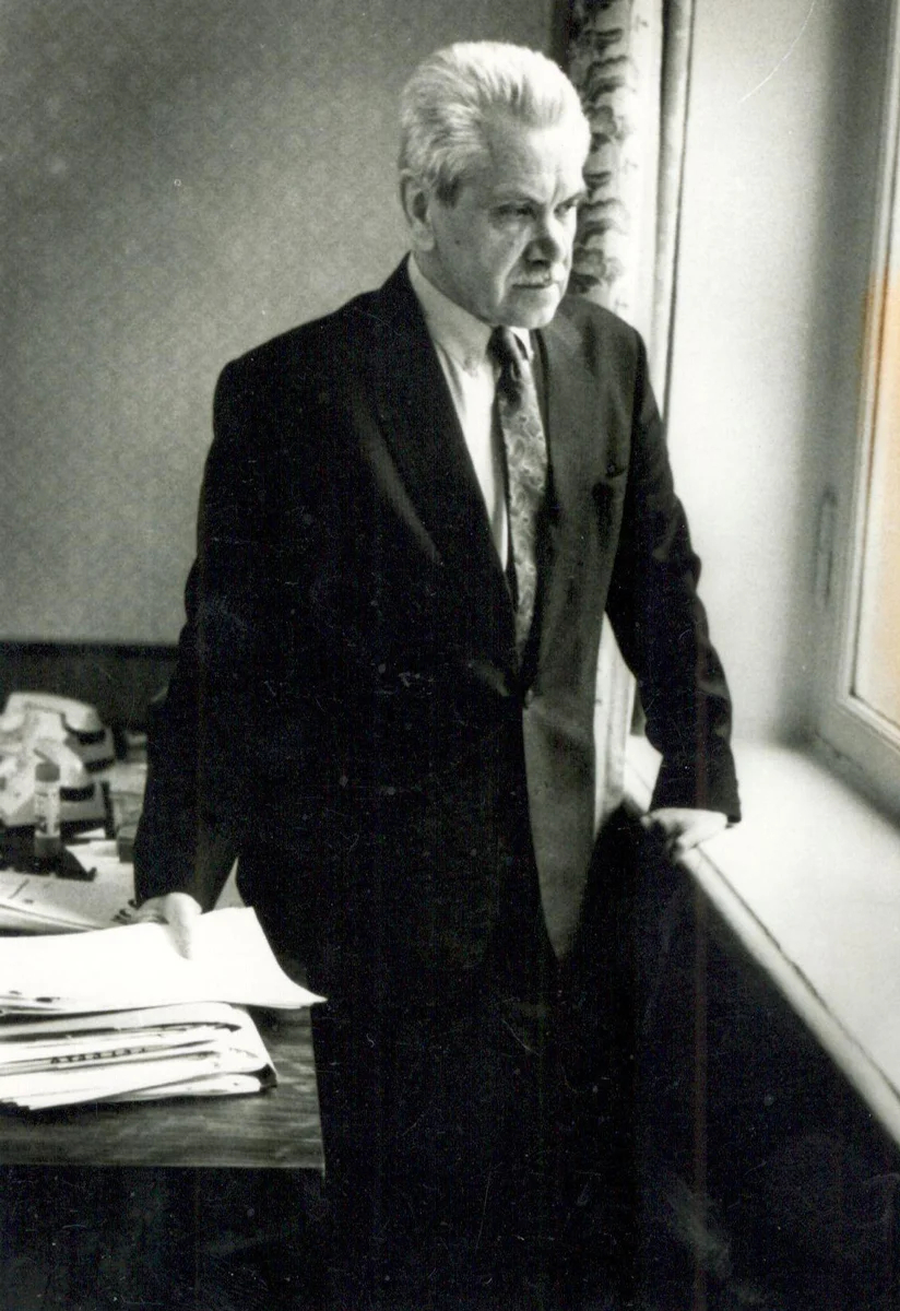 Анатолий Черняев. Фото: <a data-sk="tooltip_parent" data-stringify-link="http://rgaspi.info/funds/obzory-fondov/chernyaev/" href="http://rgaspi.info/funds/obzory-fondov/chernyaev/" rel="noopener noreferrer" target="_blank">РГАСПИ</a>