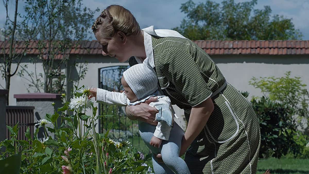 Кадр из фильма «Зона интересов». Источник: сайт фестиваля&nbsp;<a target="_blank" data-stringify-link="http://tiff.net" data-sk="tooltip_parent" href="http://tiff.net/" rel="noopener noreferrer">tiff.net</a>