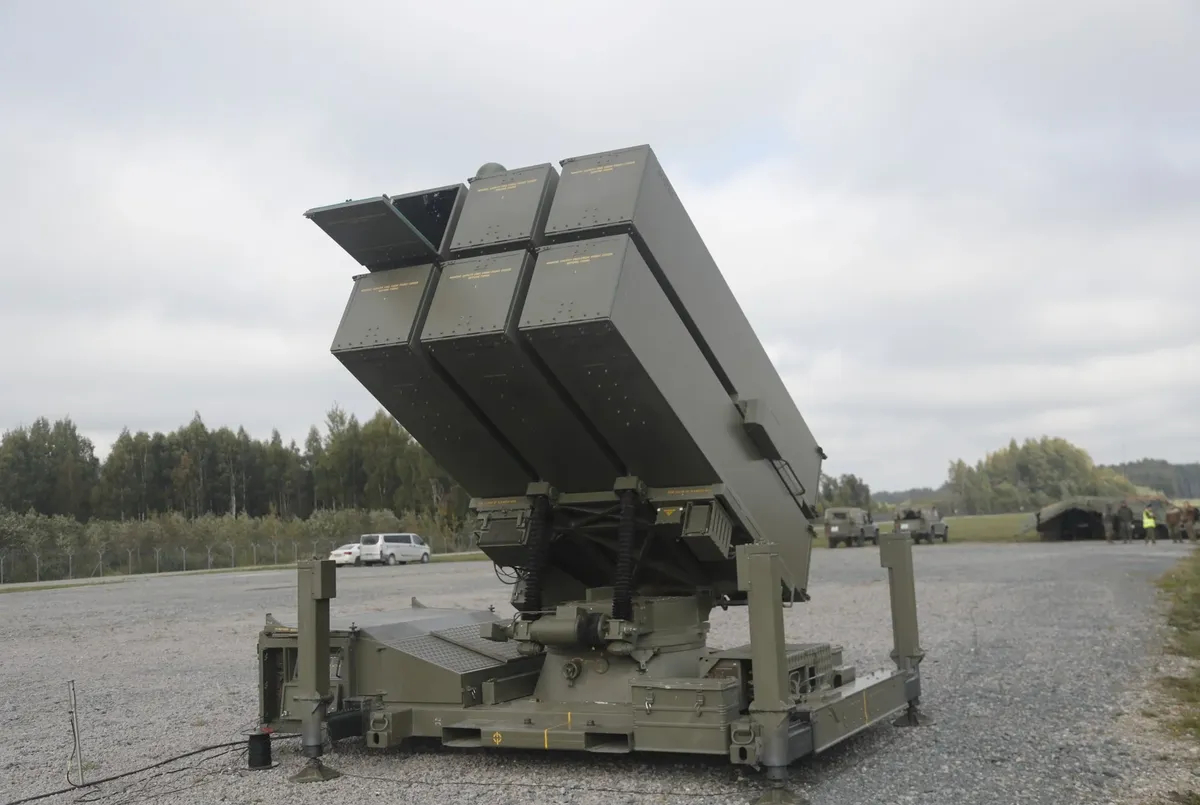 Передвижной норвежский зенитный ракетный комплекс NASAMS. Фото: EPA-EFE / TOMS KALNINS
