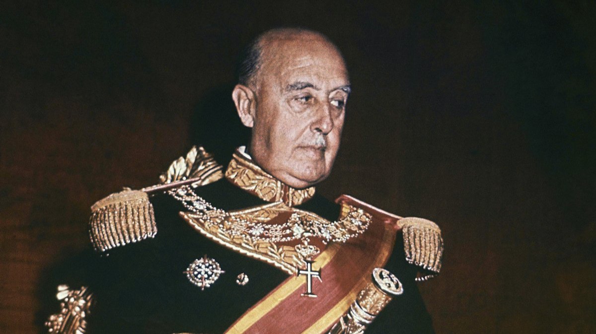 Полвека после диктатуры