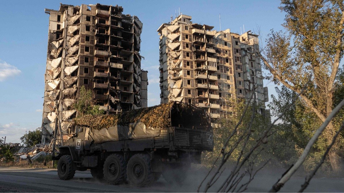 Путин пригласил иностранных журналистов в Купянск, Покровск и Мирноград, чтобы показать окруженных ВС РФ украинских солдат