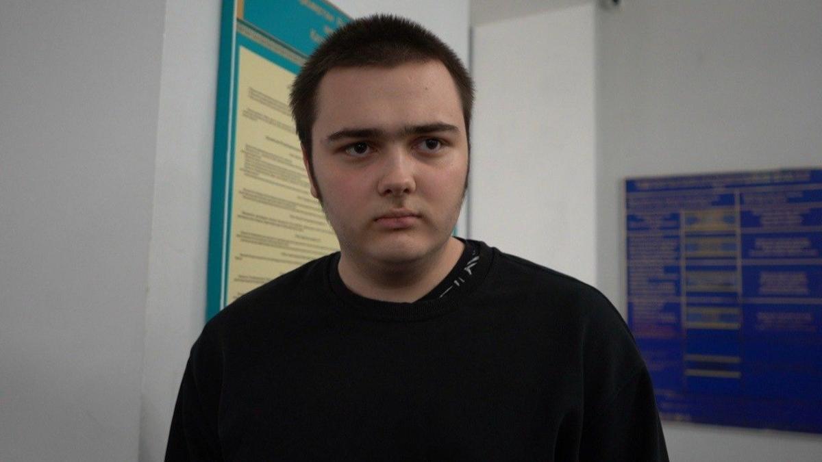 Казахстан не будет выдворять 17-летнего россиянина, бежавшего из страны из-за антивоенной позиции