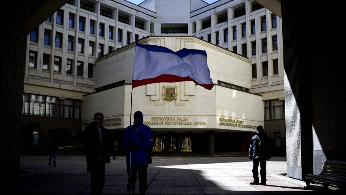 «Я одновременно и гражданка Украины, и гражданка Крыма»